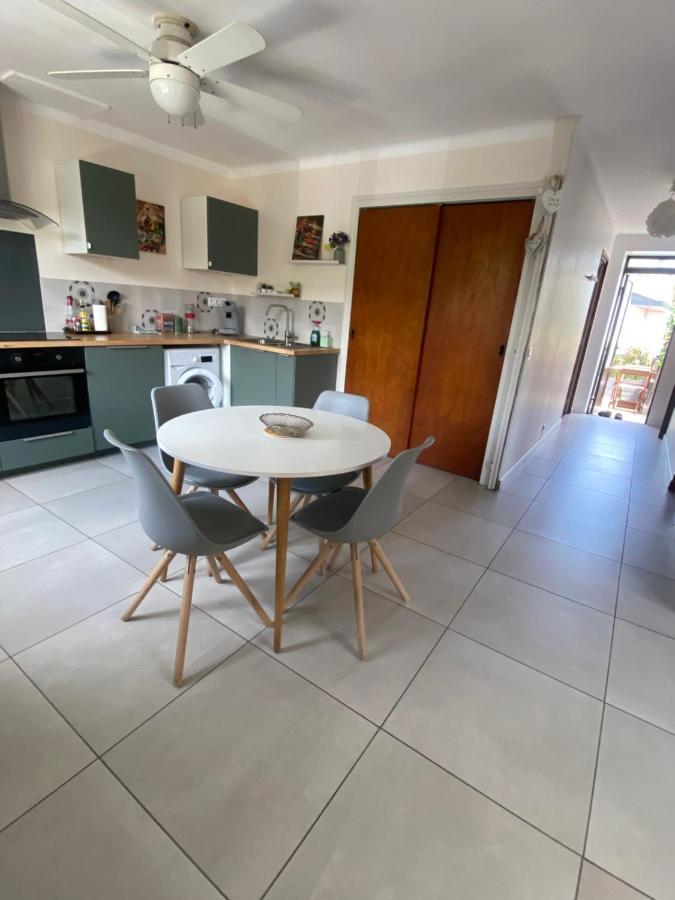 L'Esplanade, Appartement En Centre-Ville Au Calme Puisserguier Zewnętrze zdjęcie